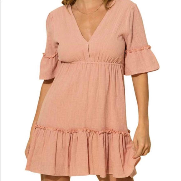 RESTOCKED NWT! BoHo V-Neck Dress With Open Back! - Picture 4 of 6